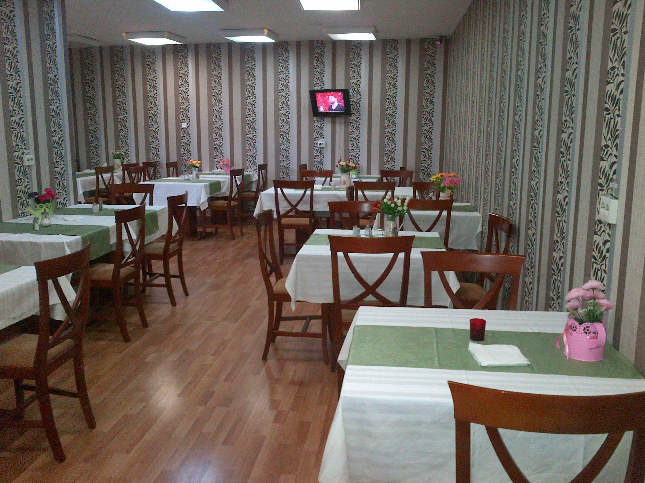 בוקרשט Hotel Reina מראה חיצוני תמונה